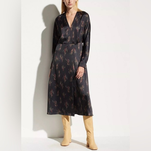 Vince Dresses & Skirts - NWT Vince Wisteria Dolman Sleeve Dress Black Floral S